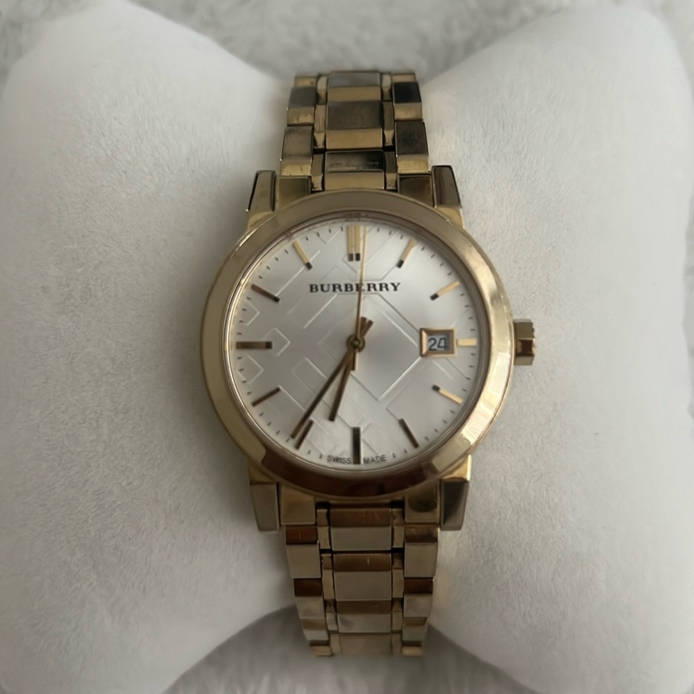 Burberry women watch